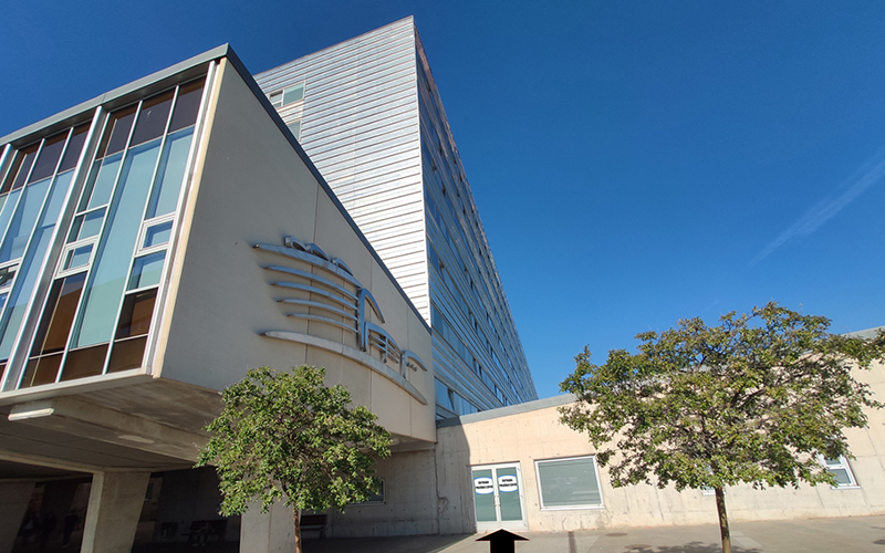 Las pruebas COVID se trasladan desde el CIBIR al salón de actos del Hospital Universitario San Pedro y los centros de Salud