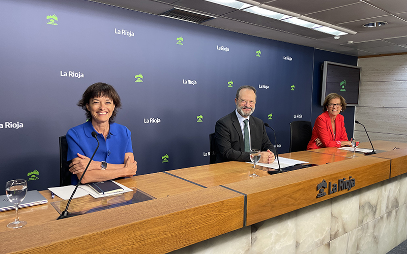 El SERIS apuesta por la incorporación de optometristas y por el uso de Inteligencia Artificial para reducir las listas de espera de Oftalmología