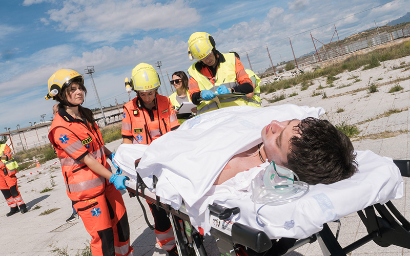 El Servicio Riojano de Salud coordina un simulacro de incidente con múltiples víctimas en el que han participado más de 60 personas