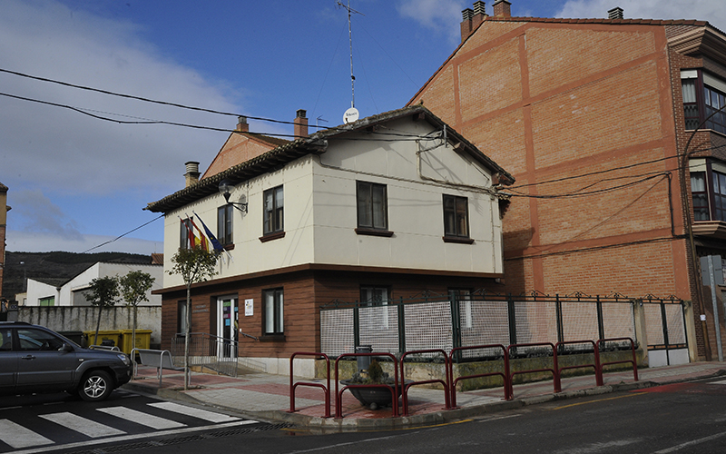 El Gobierno de La Rioja destina más de 351.000 euros a los ayuntamientos riojanos para el equipamiento y mantenimiento de consultorios de Atención Primaria