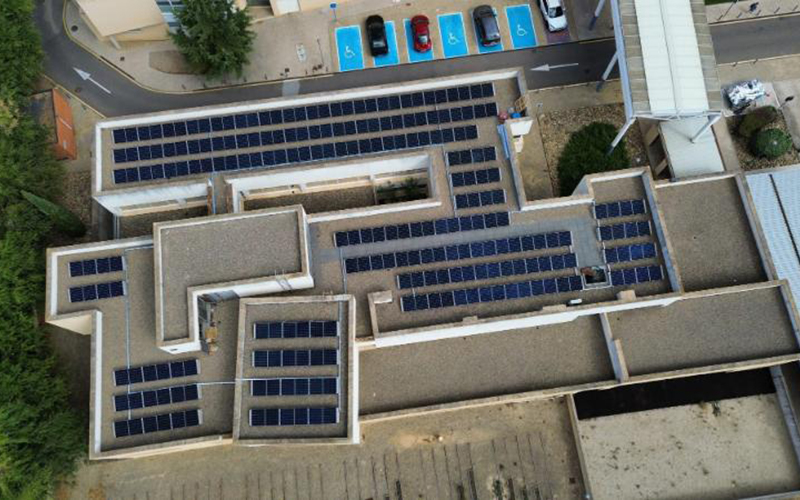 El Hospital de Calahorra incorpora una planta fotovoltaica para mejorar en eficiencia y en sostenibilidad energética
